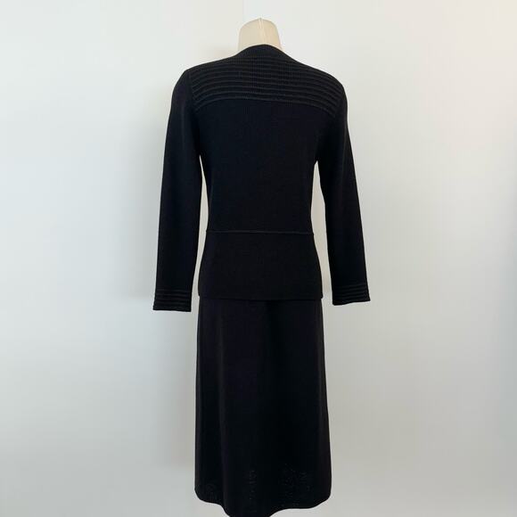 St. John Vintage Santana Knit SET Blazer and Skirt Suit Black | Fits like M - Picture 9 of 15